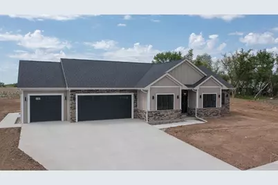 1837 Arbor Ridge Way, Janesville, WI 53548 - Photo 41