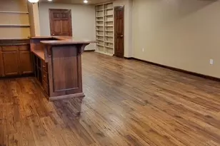 2003 Deer Haven Dr, Menasha, WI 54952 - Photo 11