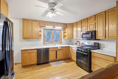 1306 Acewood Boulevard, Madison, WI 53716 - Photo 7