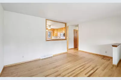 1306 Acewood Boulevard, Madison, WI 53716 - Photo 5