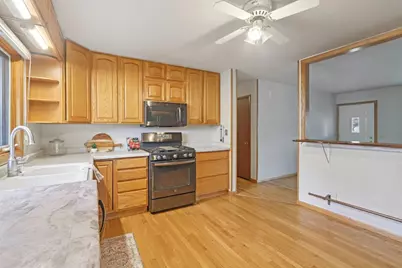 1306 Acewood Boulevard, Madison, WI 53716 - Photo 9