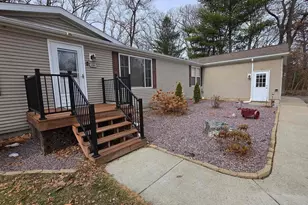 285 Berry Ln, Wisconsin Dells, WI 53965 - Photo 29