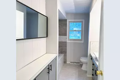 137 Pedretti Parkway, Prairie Du Chien, WI 53821 - Photo 17