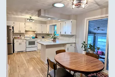 137 Pedretti Parkway, Prairie Du Chien, WI 53821 - Photo 5