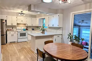 137 Pedretti Pkwy, Prairie Du Chien, WI 53821 - Photo 5