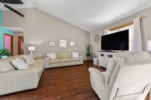 W11025 Glen Dr, Beaver Dam, WI 53916 - Photo 17