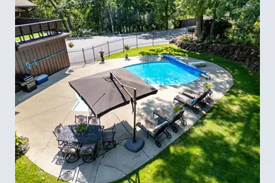 2329 Summit Drive, Janesville, WI 53548 - Photo 49