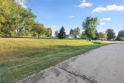 W11015 Glen Drive, Beaver Dam, WI 53916 - Photo 11