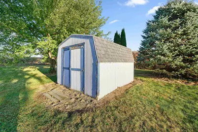 W11015 Glen Drive, Beaver Dam, WI 53916 - Photo 13