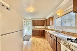 5638 S Duggan Rd, Beloit, WI 53511 - Photo 7