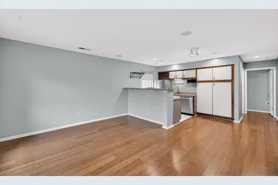 330 Amoth Court #D, Madison, WI 53704 - Photo 5