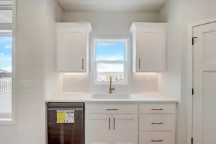 6677 Royal View Dr, DeForest, WI 53532 - Photo 69