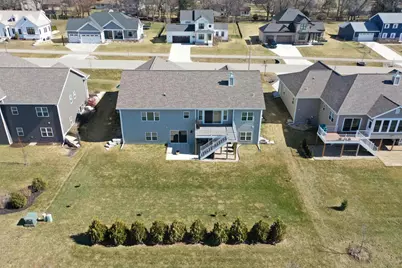 6677 Royal View Dr, DeForest, WI 53532 - Photo 5