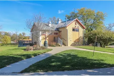 109 S High Street, Cambridge, WI 53523 - Photo 61