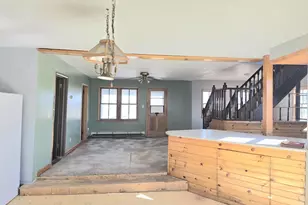 215 E Logan St, Tomah, WI 54660 - Photo 13