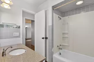 816 N Osborne Ave, Janesville, WI 53548 - Photo 41