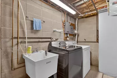 816 N Osborne Avenue, Janesville, WI 53548 - Photo 51