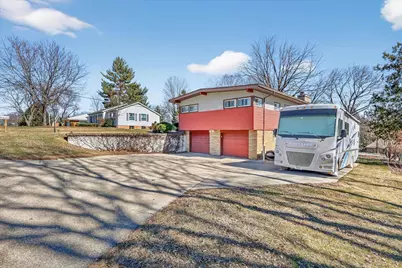 816 N Osborne Avenue, Janesville, WI 53548 - Photo 9