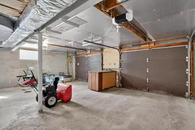 816 N Osborne Avenue, Janesville, WI 53548 - Photo 47