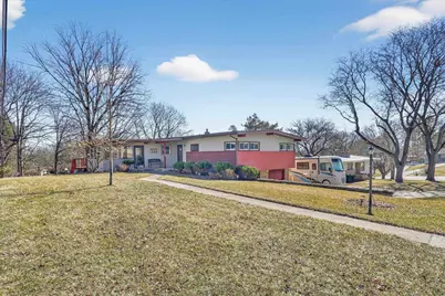 816 N Osborne Avenue, Janesville, WI 53548 - Photo 61