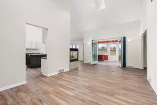 618 Brittingham Ct, Portage, WI 53901 - Photo 5