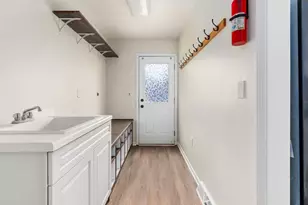 618 Brittingham Ct, Portage, WI 53901 - Photo 37