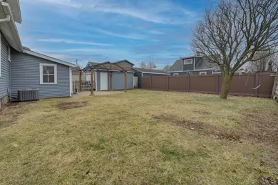 747 Thomas Street, Janesville, WI 53545 - Photo 13