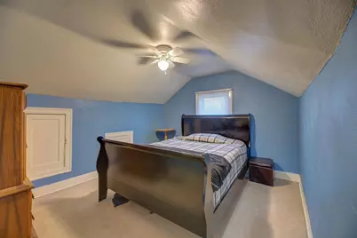 747 Thomas Street, Janesville, WI 53545 - Photo 5