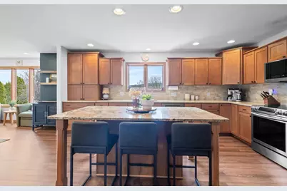 7008 Laufenberg Boulevard, Cross Plains, WI 53528 - Photo 5