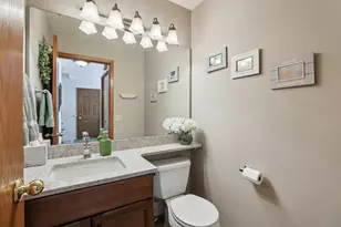 208 Creek Edge Ct, Waunakee, WI 53597 - Photo 17