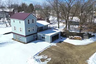 215 E Logan St, Tomah, WI 54660 - Photo 5