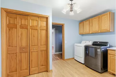 2734 Brooks Ridge Drive, Sun Prairie, WI 53590 - Photo 25