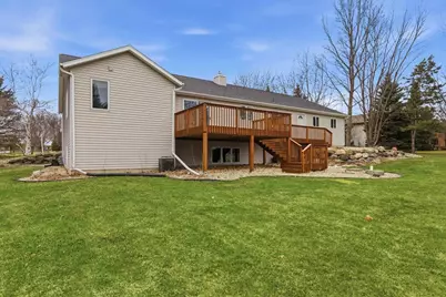 2734 Brooks Ridge Drive, Sun Prairie, WI 53590 - Photo 53
