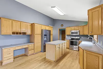 2734 Brooks Ridge Drive, Sun Prairie, WI 53590 - Photo 19
