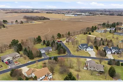 2734 Brooks Ridge Drive, Sun Prairie, WI 53590 - Photo 59