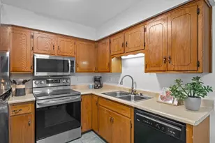 4510 White Aspen Rd, Madison, WI 53704 - Photo 3