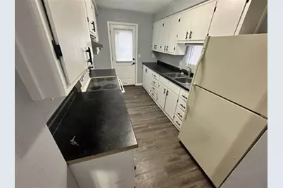 519 St Lawrence Avenue, Beloit, WI 53511 - Photo 5