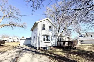 102 N Taylor St, Albany, WI 53502 - Photo 3