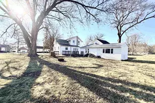 102 N Taylor St, Albany, WI 53502 - Photo 11