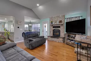 1248 Peninsula Ln, Whitewater, WI 53190 - Photo 7