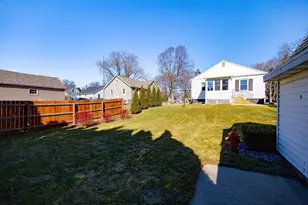 821 Van Buren St, Fort Atkinson, WI 53538 - Photo 43