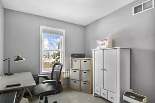 1084 Stonewood Crossing, Sun Prairie, WI 53590 - Photo 21