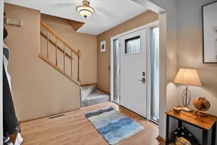 1604 Rustic Dr, Sun Prairie, WI 53590 - Photo 5