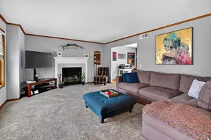 1604 Rustic Dr, Sun Prairie, WI 53590 - Photo 7