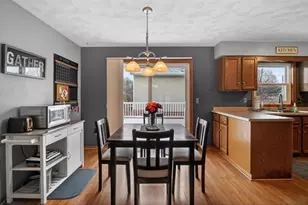 1604 Rustic Dr, Sun Prairie, WI 53590 - Photo 9