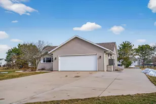 N4178 Country Club Dr, Brodhead, WI 53520 - Photo 21