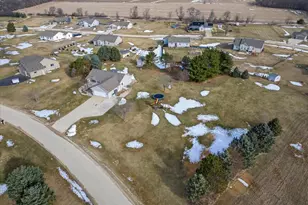 N4178 Country Club Dr, Brodhead, WI 53520 - Photo 7