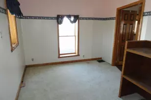 302 W Division St, Fond du Lac, WI 54935 - Photo 37