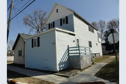 302 W Division St, Fond du Lac, WI 54935 - Photo 11