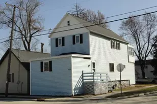 302 W Division St, Fond du Lac, WI 54935 - Photo 9